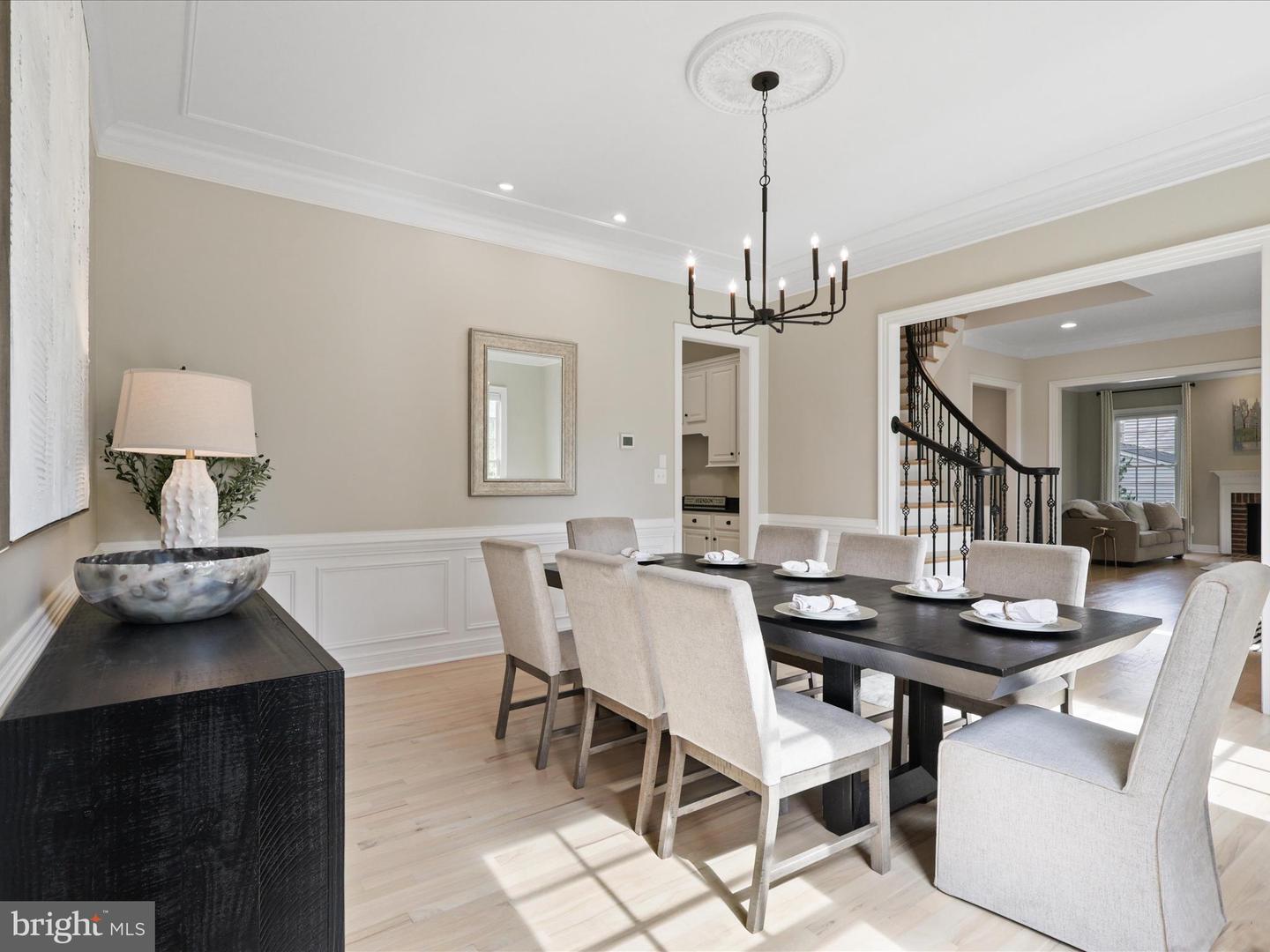 904 LOCUST ST, HERNDON, Virginia 20170, 4 Bedrooms Bedrooms, ,5 BathroomsBathrooms,Residential,For sale,904 LOCUST ST,VAFX2266444 MLS # VAFX2266444
