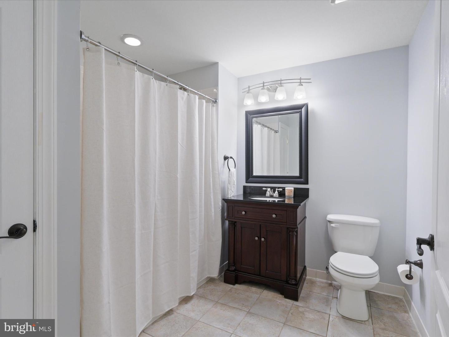 904 LOCUST ST, HERNDON, Virginia 20170, 4 Bedrooms Bedrooms, ,5 BathroomsBathrooms,Residential,For sale,904 LOCUST ST,VAFX2266444 MLS # VAFX2266444