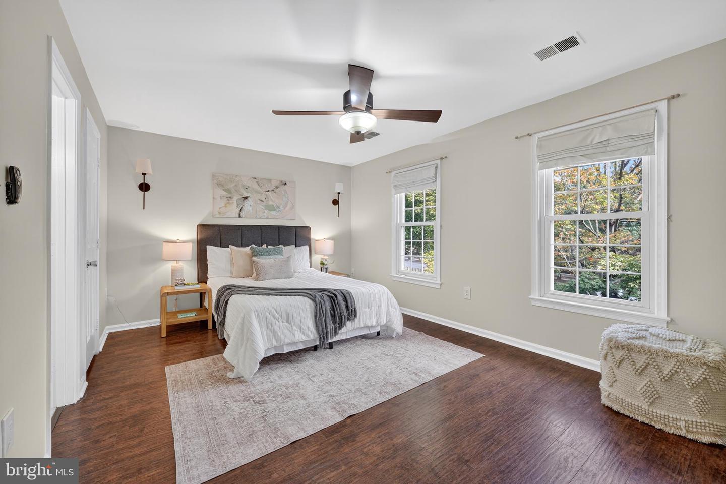 464 W GLEBE RD, ALEXANDRIA, Virginia 22305, 3 Bedrooms Bedrooms, ,3 BathroomsBathrooms,Residential,For sale,464 W GLEBE RD,VAAX2049636 MLS # VAAX2049636