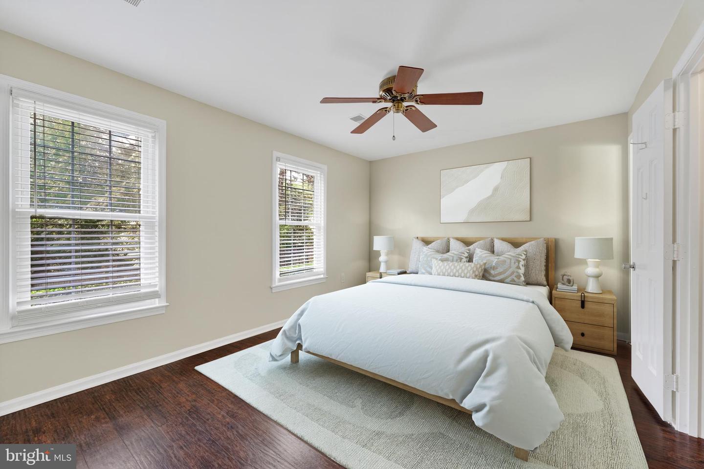 464 W GLEBE RD, ALEXANDRIA, Virginia 22305, 3 Bedrooms Bedrooms, ,3 BathroomsBathrooms,Residential,For sale,464 W GLEBE RD,VAAX2049636 MLS # VAAX2049636
