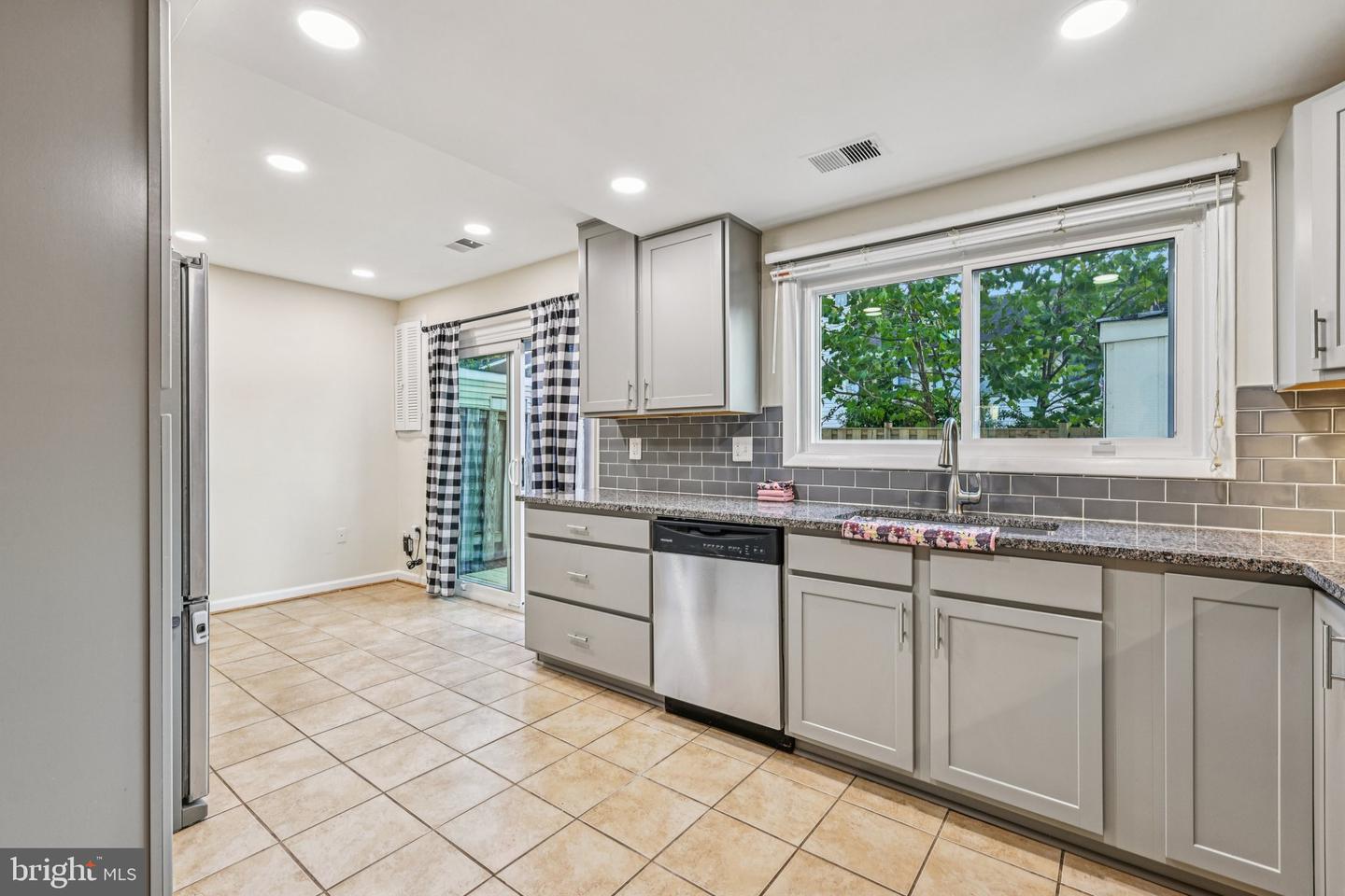 13306 PREUIT PL, HERNDON, Virginia 20170, 3 Bedrooms Bedrooms, ,2 BathroomsBathrooms,Residential,For sale,13306 PREUIT PL,VAFX2267316 MLS # VAFX2267316