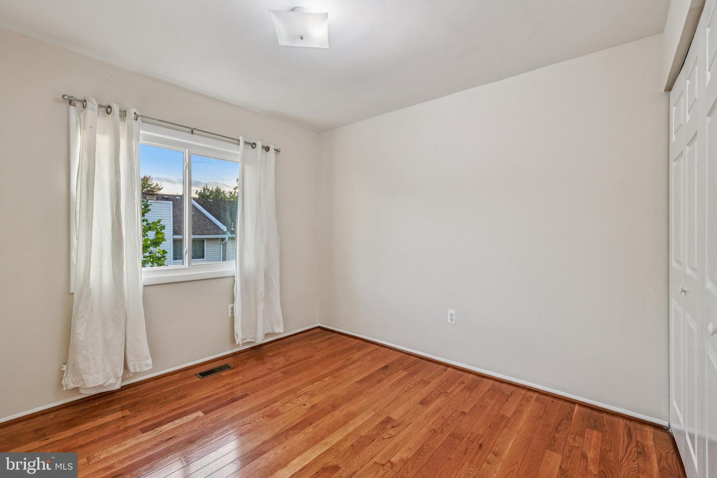 13306 PREUIT PL, HERNDON, Virginia 20170, 3 Bedrooms Bedrooms, ,2 BathroomsBathrooms,Residential,For sale,13306 PREUIT PL,VAFX2267316 MLS # VAFX2267316