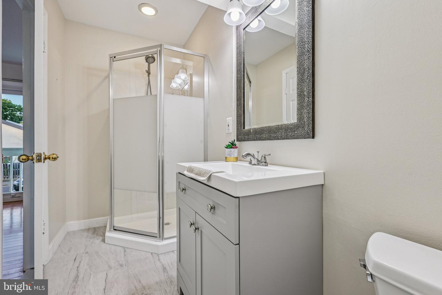 13306 PREUIT PL, HERNDON, Virginia 20170, 3 Bedrooms Bedrooms, ,2 BathroomsBathrooms,Residential,For sale,13306 PREUIT PL,VAFX2267316 MLS # VAFX2267316