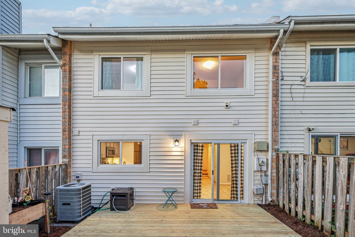 13306 PREUIT PL, HERNDON, Virginia 20170, 3 Bedrooms Bedrooms, ,2 BathroomsBathrooms,Residential,For sale,13306 PREUIT PL,VAFX2267316 MLS # VAFX2267316