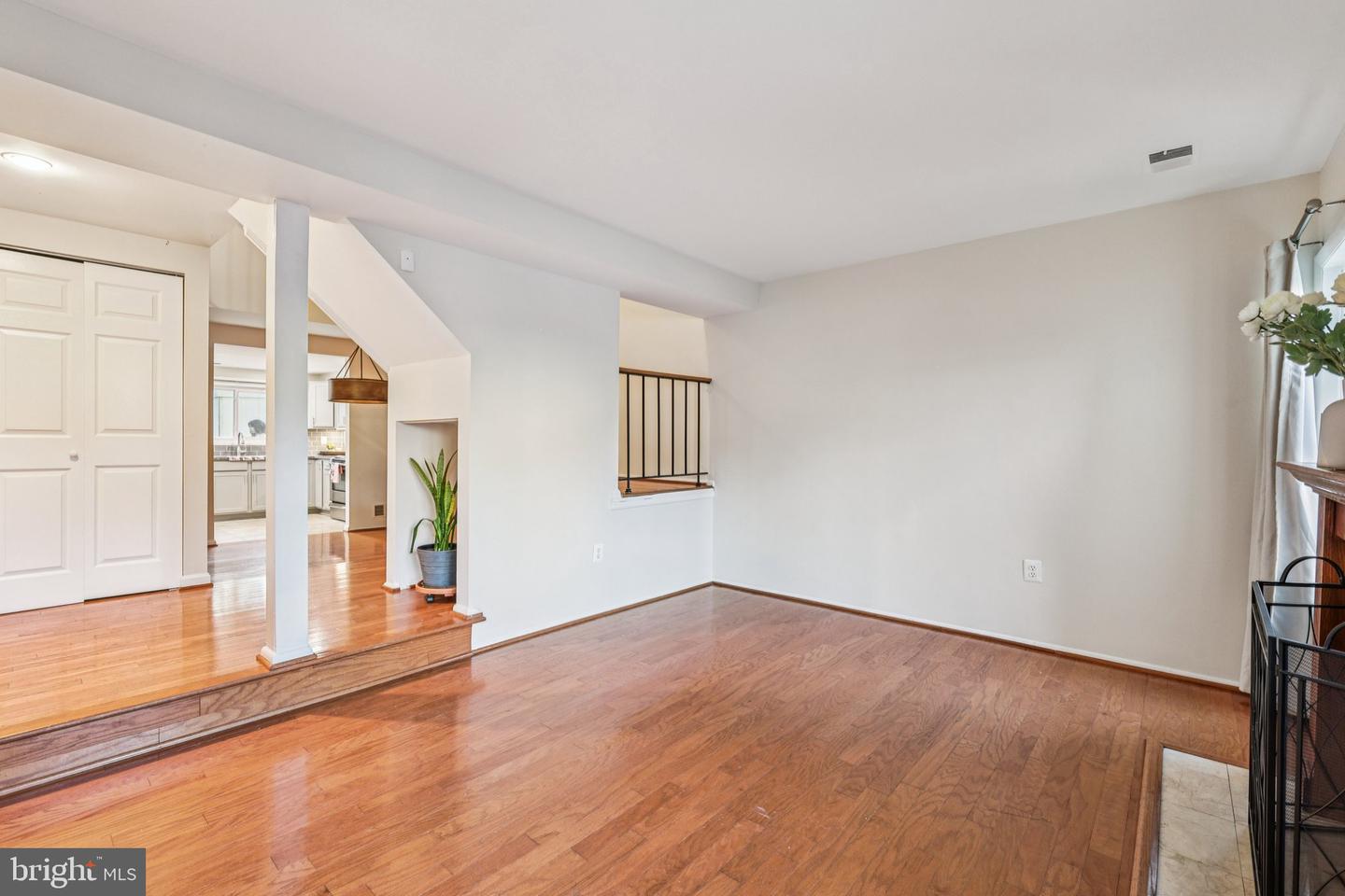 13306 PREUIT PL, HERNDON, Virginia 20170, 3 Bedrooms Bedrooms, ,2 BathroomsBathrooms,Residential,For sale,13306 PREUIT PL,VAFX2267316 MLS # VAFX2267316