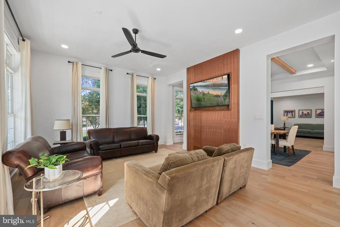 18441 LANIER ISLAND SQ, LEESBURG, Virginia 20176, 3 Bedrooms Bedrooms, ,4 BathroomsBathrooms,Residential,For sale,18441 LANIER ISLAND SQ,VALO2106880 MLS # VALO2106880