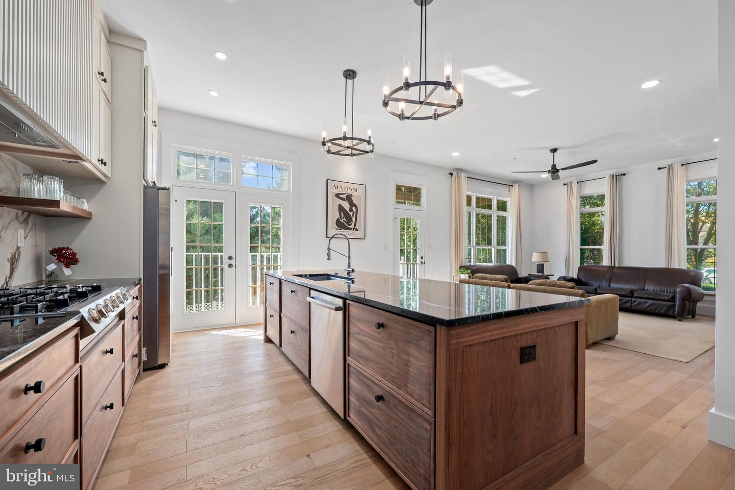 18441 LANIER ISLAND SQ, LEESBURG, Virginia 20176, 3 Bedrooms Bedrooms, ,4 BathroomsBathrooms,Residential,For sale,18441 LANIER ISLAND SQ,VALO2106880 MLS # VALO2106880