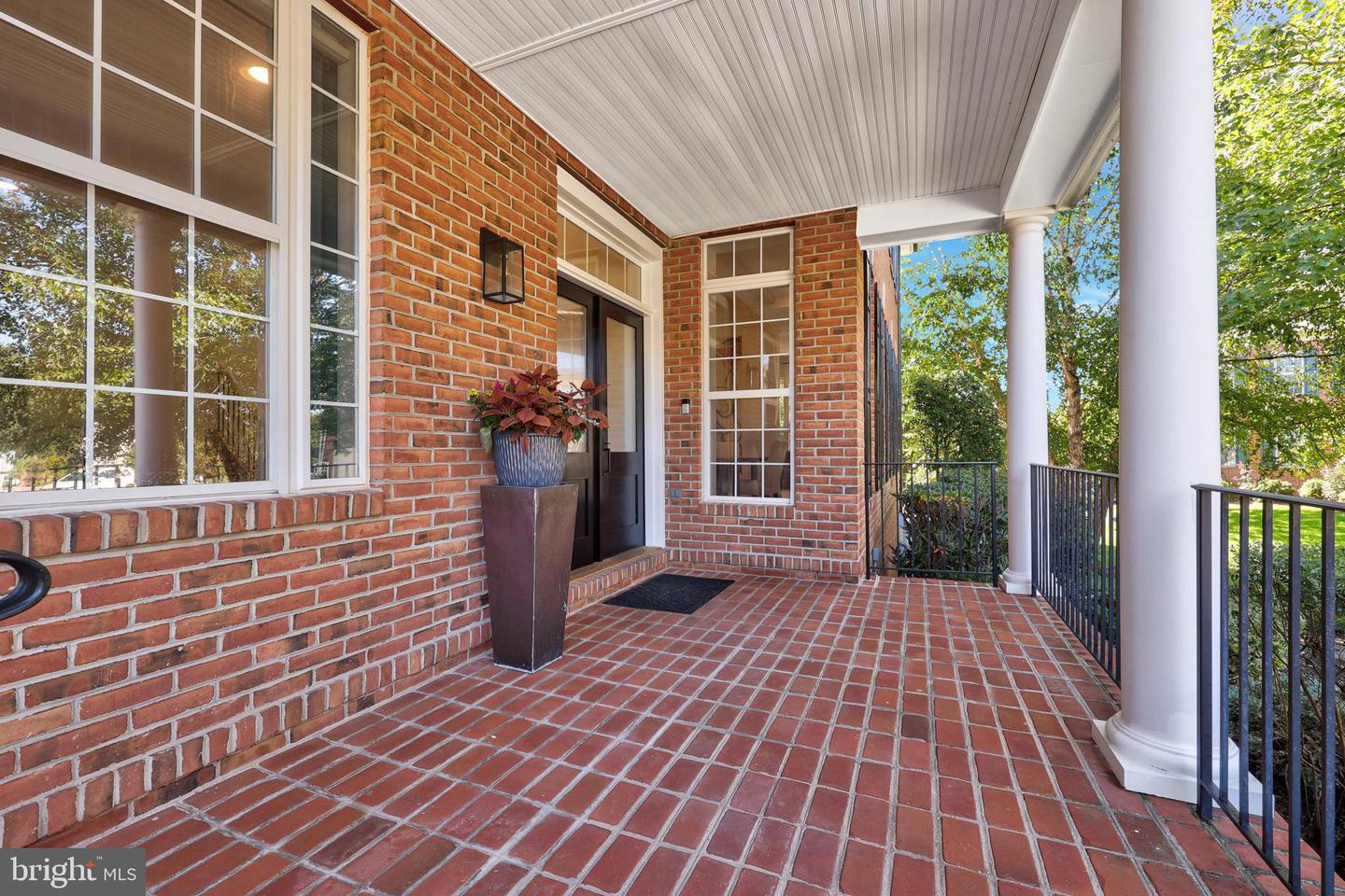 18441 LANIER ISLAND SQ, LEESBURG, Virginia 20176, 3 Bedrooms Bedrooms, ,4 BathroomsBathrooms,Residential,For sale,18441 LANIER ISLAND SQ,VALO2106880 MLS # VALO2106880