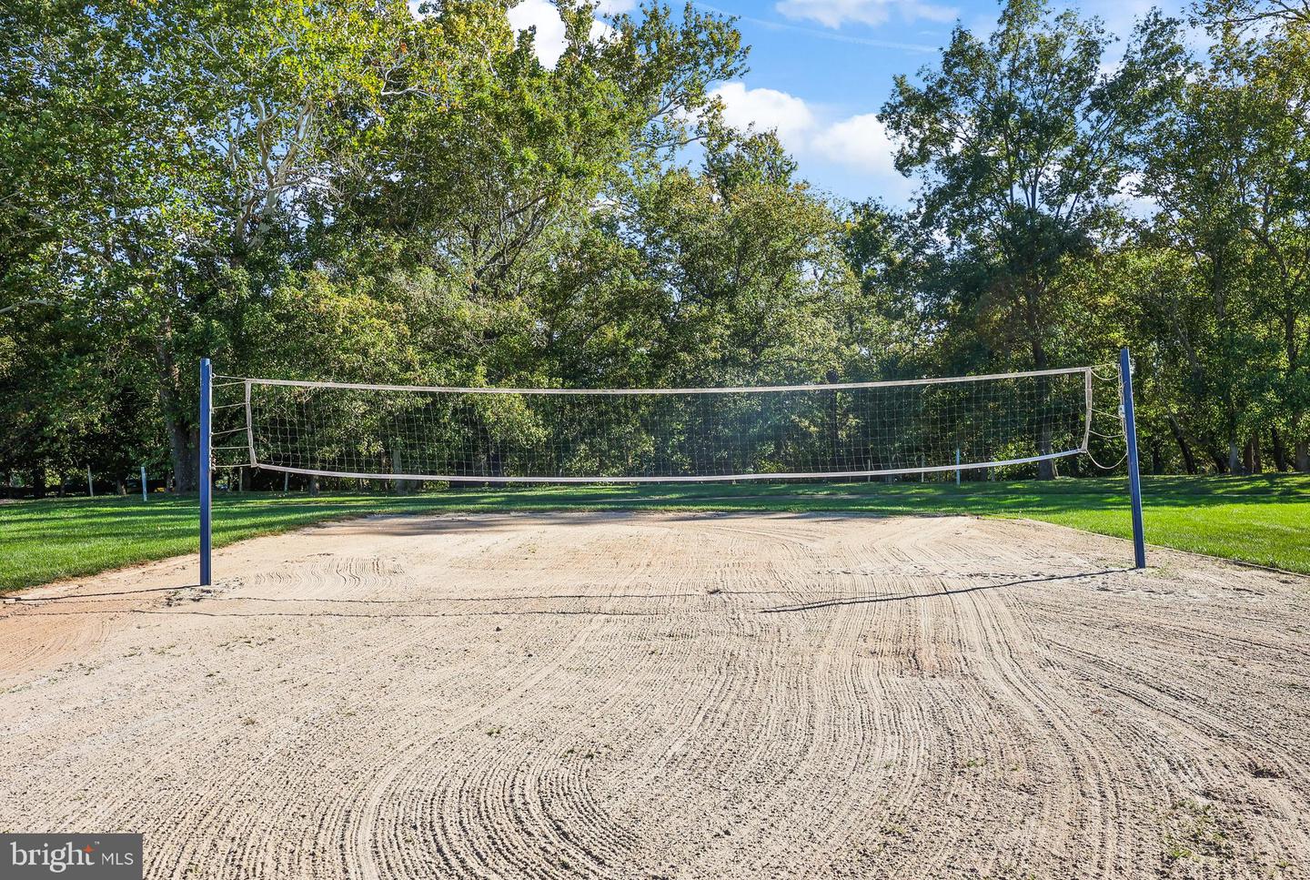 18441 LANIER ISLAND SQ, LEESBURG, Virginia 20176, 3 Bedrooms Bedrooms, ,4 BathroomsBathrooms,Residential,For sale,18441 LANIER ISLAND SQ,VALO2106880 MLS # VALO2106880 18441 LANIER ISLAND SQ, LEESBURG, Virginia 20176, 3 Bedrooms Bedrooms, ,4 BathroomsBathrooms,Residential,For sale,18441 LANIER ISLAND SQ,VALO2106880 MLS # VALO2106880