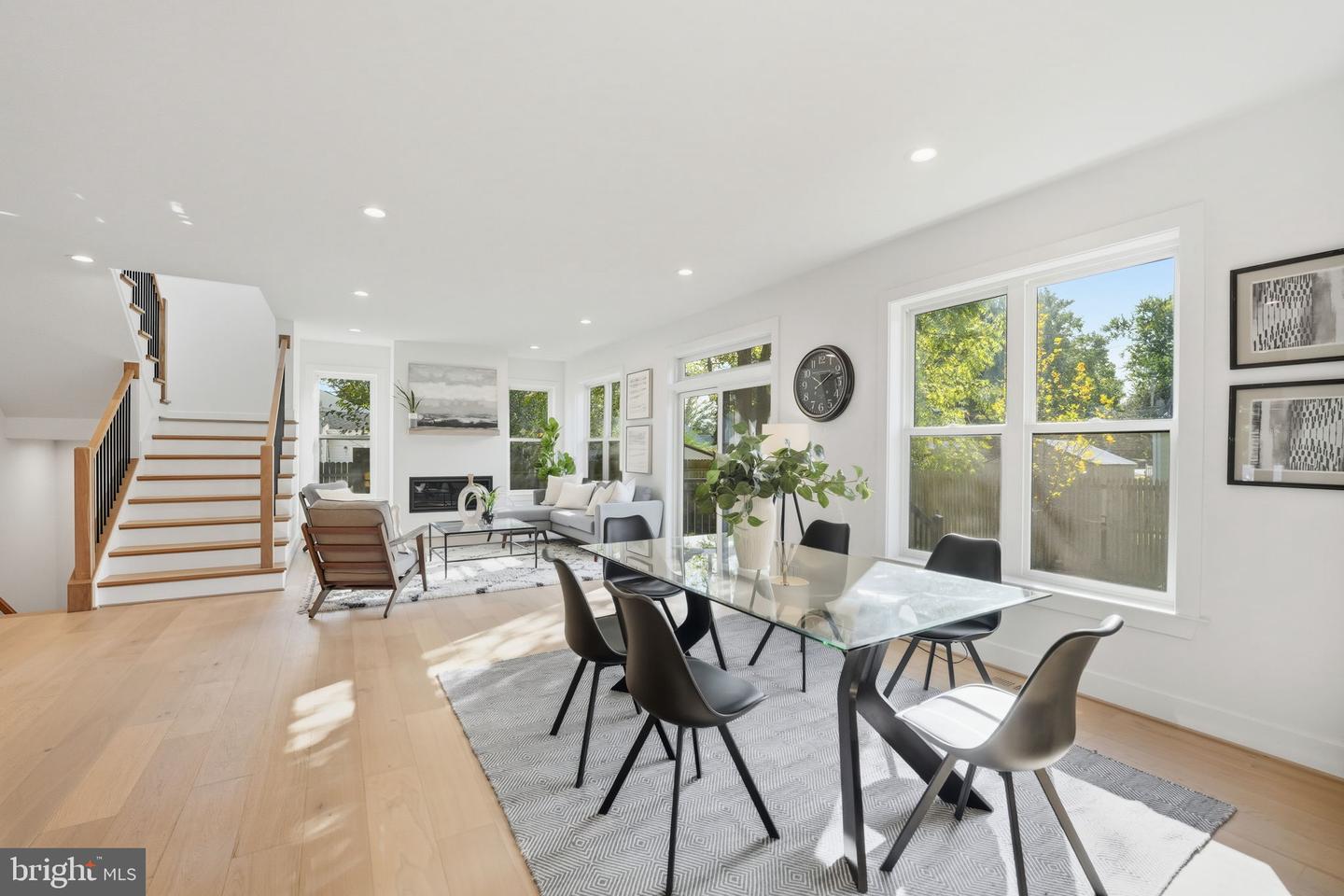 3218 BLUNDELL RD, FALLS CHURCH, Virginia 22042, 6 Bedrooms Bedrooms, ,5 BathroomsBathrooms,Residential,For sale,3218 BLUNDELL RD,VAFX2267528 MLS # VAFX2267528