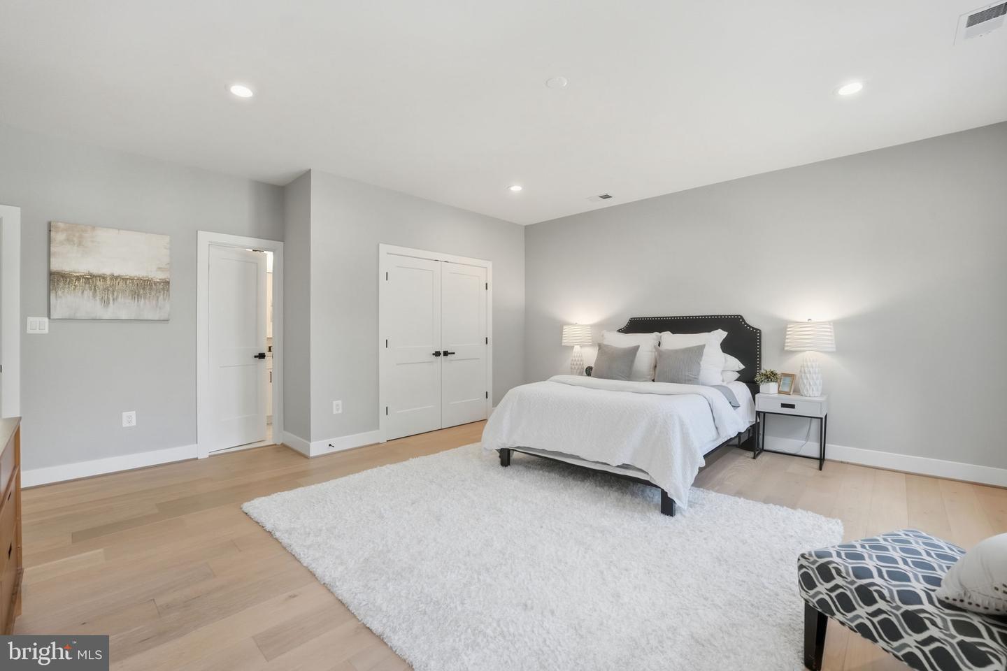 3218 BLUNDELL RD, FALLS CHURCH, Virginia 22042, 6 Bedrooms Bedrooms, ,5 BathroomsBathrooms,Residential,For sale,3218 BLUNDELL RD,VAFX2267528 MLS # VAFX2267528