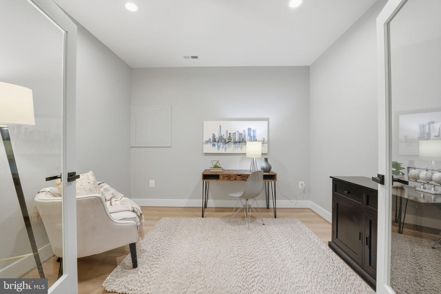3218 BLUNDELL RD, FALLS CHURCH, Virginia 22042, 6 Bedrooms Bedrooms, ,5 BathroomsBathrooms,Residential,For sale,3218 BLUNDELL RD,VAFX2267528 MLS # VAFX2267528