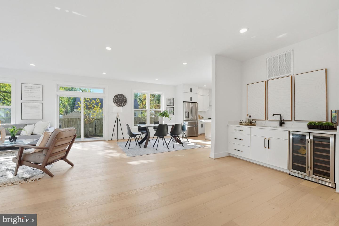 3218 BLUNDELL RD, FALLS CHURCH, Virginia 22042, 6 Bedrooms Bedrooms, ,5 BathroomsBathrooms,Residential,For sale,3218 BLUNDELL RD,VAFX2267528 MLS # VAFX2267528