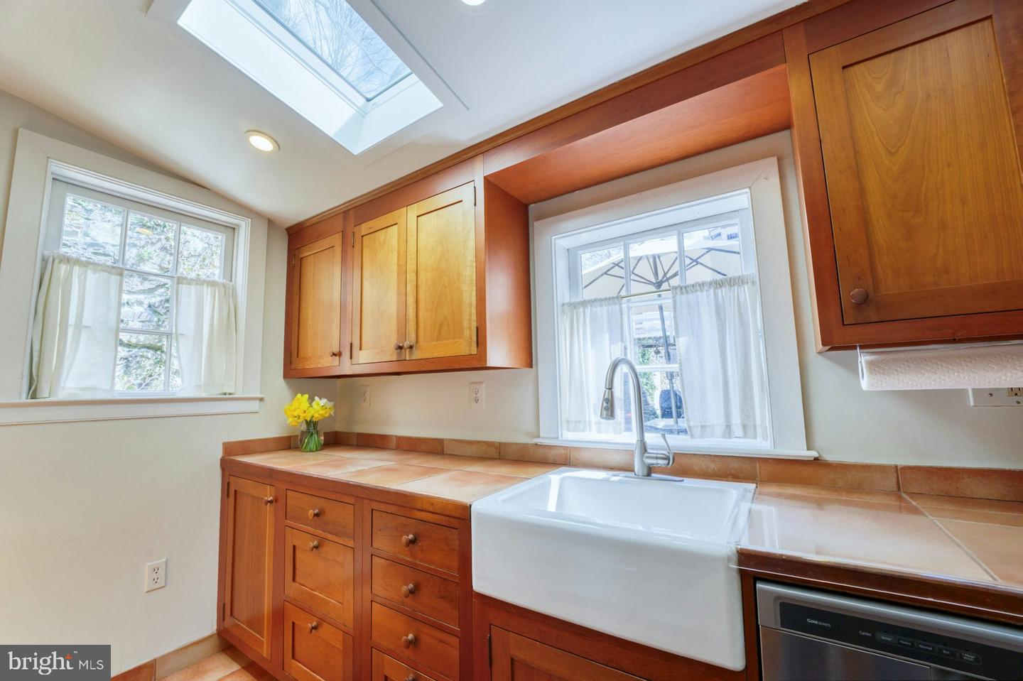40162 MAIN ST, WATERFORD, Virginia 20197, 4 Bedrooms Bedrooms, ,3 BathroomsBathrooms,Residential,For sale,40162 MAIN ST,VALO2107012 MLS # VALO2107012