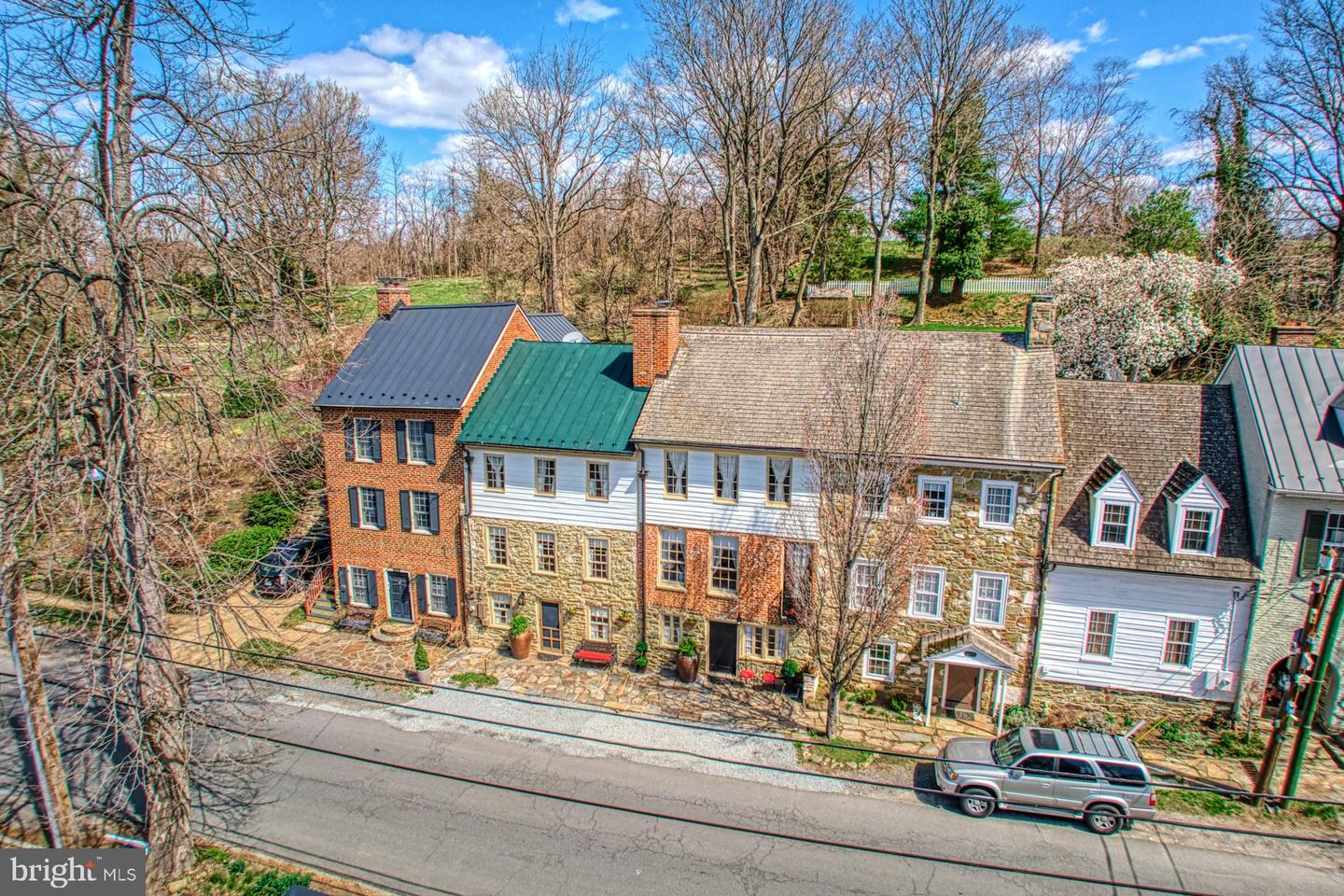 40162 MAIN ST, WATERFORD, Virginia 20197, 4 Bedrooms Bedrooms, ,3 BathroomsBathrooms,Residential,For sale,40162 MAIN ST,VALO2107012 MLS # VALO2107012