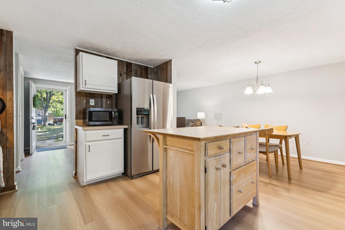 2269 MARGINELLA DR, RESTON, Virginia 20191, 3 Bedrooms Bedrooms, ,2 BathroomsBathrooms,Residential,For sale,2269 MARGINELLA DR,VAFX2267704 MLS # VAFX2267704
