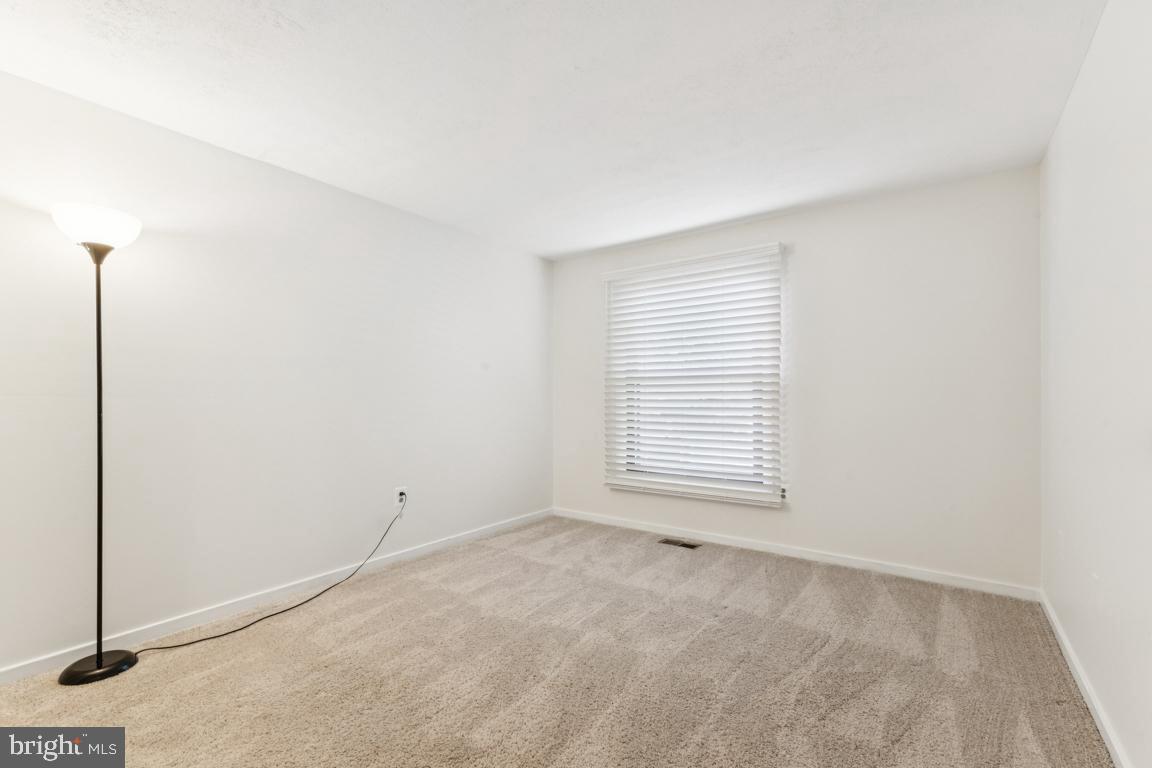 2269 MARGINELLA DR, RESTON, Virginia 20191, 3 Bedrooms Bedrooms, ,2 BathroomsBathrooms,Residential,For sale,2269 MARGINELLA DR,VAFX2267704 MLS # VAFX2267704