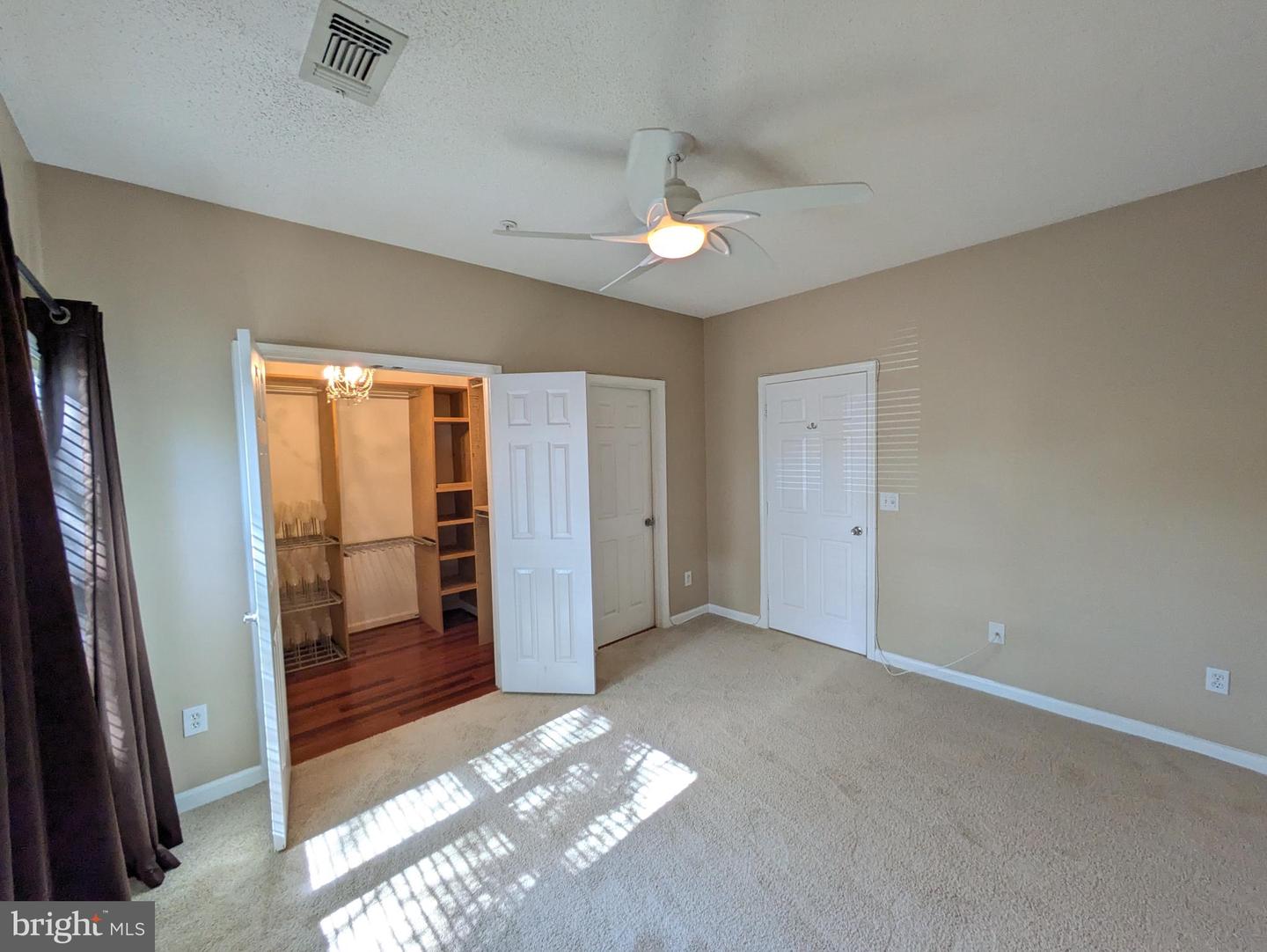 14304 ROSY LN #25, CENTREVILLE, Virginia 20121, 2 Bedrooms Bedrooms, ,2 BathroomsBathrooms,Residential,For sale,14304 ROSY LN #25,VAFX2267808 MLS # VAFX2267808