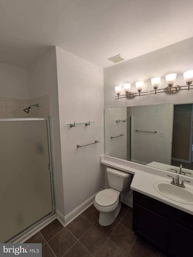 14304 ROSY LN #25, CENTREVILLE, Virginia 20121, 2 Bedrooms Bedrooms, ,2 BathroomsBathrooms,Residential,For sale,14304 ROSY LN #25,VAFX2267808 MLS # VAFX2267808