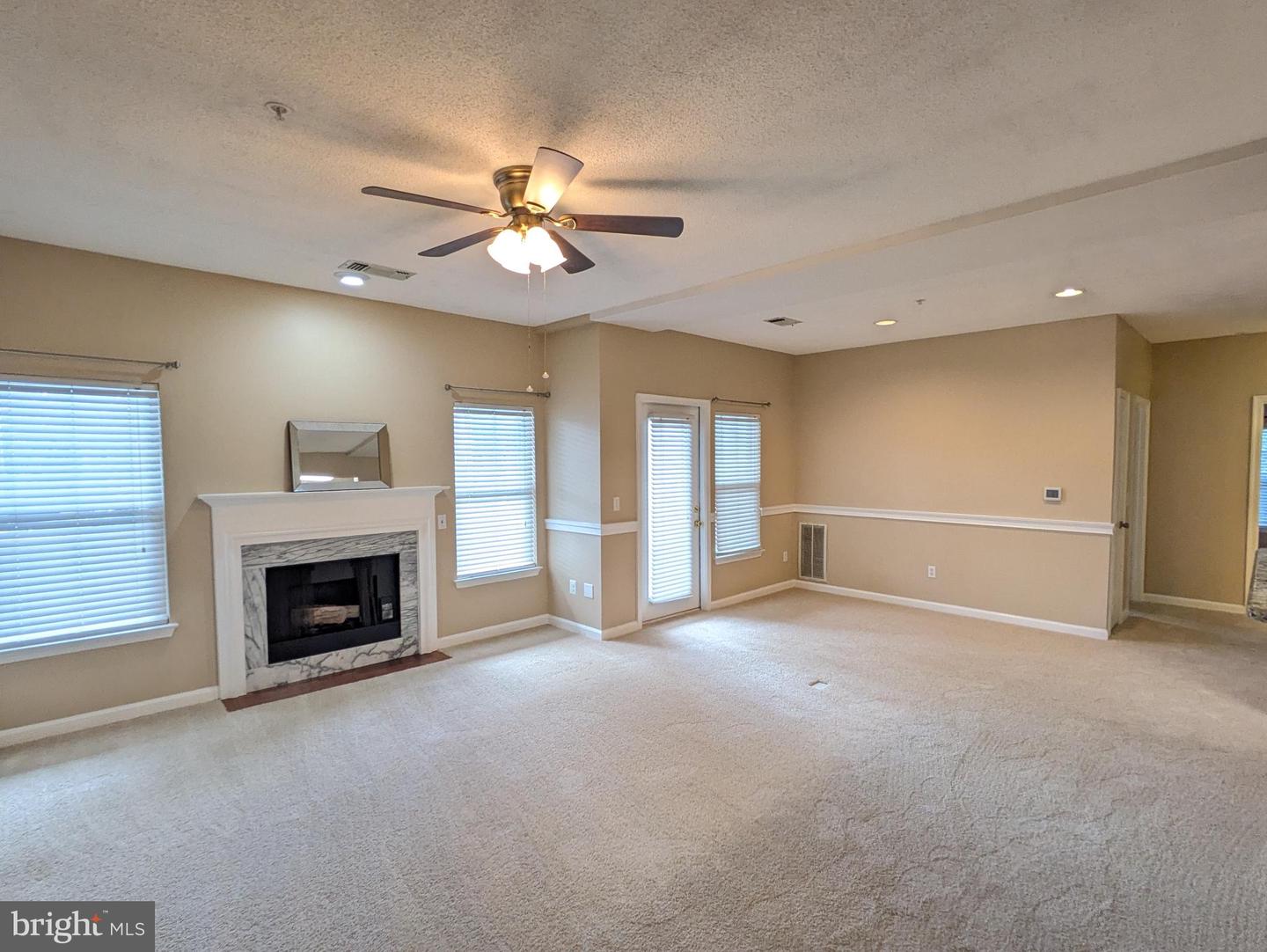 14304 ROSY LN #25, CENTREVILLE, Virginia 20121, 2 Bedrooms Bedrooms, ,2 BathroomsBathrooms,Residential,For sale,14304 ROSY LN #25,VAFX2267808 MLS # VAFX2267808