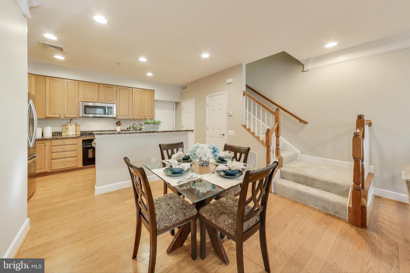 2400 BROOKMOOR LN, WOODBRIDGE, Virginia 22191, 3 Bedrooms Bedrooms, ,2 BathroomsBathrooms,Residential,For sale,2400 BROOKMOOR LN,VAPW2104342 MLS # VAPW2104342