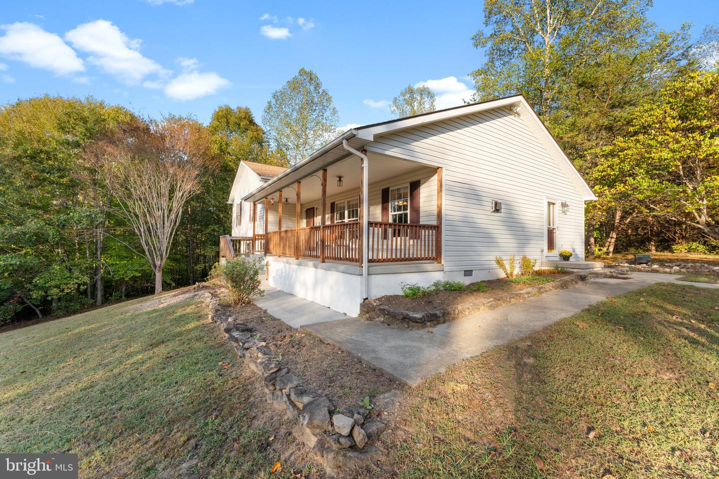 7817 HAZELAND LN, BOSTON, Virginia 22713, 4 Bedrooms Bedrooms, ,2 BathroomsBathrooms,Residential,For sale,7817 HAZELAND LN,VACU2011624 MLS # VACU2011624