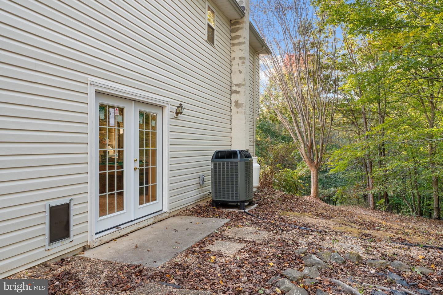 7817 HAZELAND LN, BOSTON, Virginia 22713, 4 Bedrooms Bedrooms, ,2 BathroomsBathrooms,Residential,For sale,7817 HAZELAND LN,VACU2011624 MLS # VACU2011624