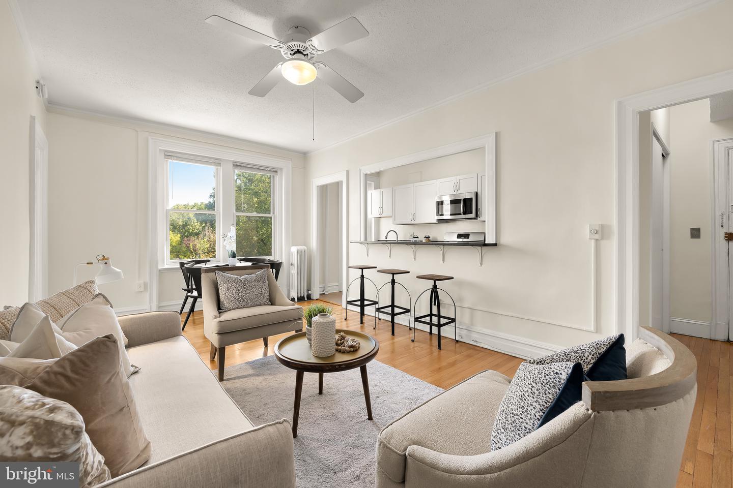 2456 20TH ST NW #403, WASHINGTON, District Of Columbia 20009, 1 Bedroom Bedrooms, ,1 BathroomBathrooms,Residential,For sale,2456 20TH ST NW #403,DCDC2223562 MLS # DCDC2223562