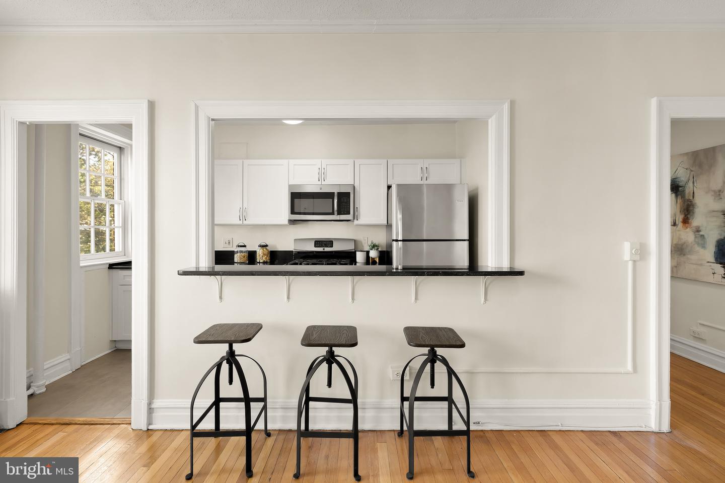 2456 20TH ST NW #403, WASHINGTON, District Of Columbia 20009, 1 Bedroom Bedrooms, ,1 BathroomBathrooms,Residential,For sale,2456 20TH ST NW #403,DCDC2223562 MLS # DCDC2223562