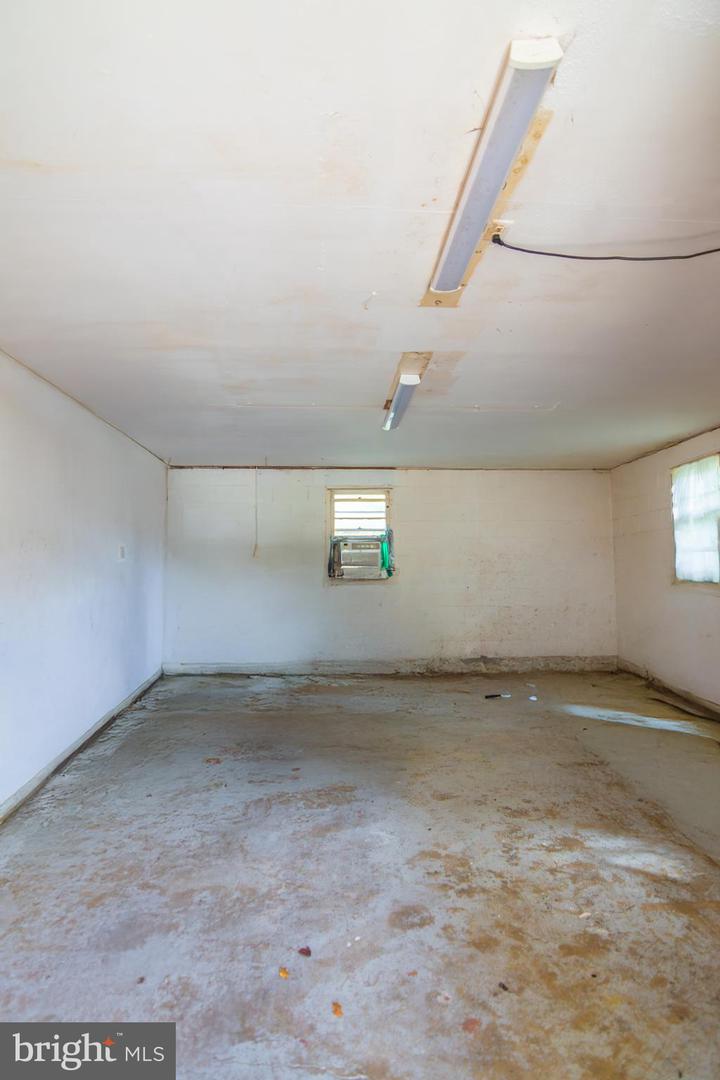 163 ROCK HILL CHURCH RD, STAFFORD, Virginia 22556, 4 Bedrooms Bedrooms, 1 Room Rooms,3 BathroomsBathrooms,Residential,For sale,163 ROCK HILL CHURCH RD,VAST2042836 MLS # VAST2042836