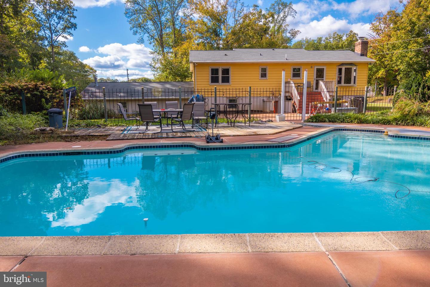 163 ROCK HILL CHURCH RD, STAFFORD, Virginia 22556, 4 Bedrooms Bedrooms, 1 Room Rooms,3 BathroomsBathrooms,Residential,For sale,163 ROCK HILL CHURCH RD,VAST2042836 MLS # VAST2042836