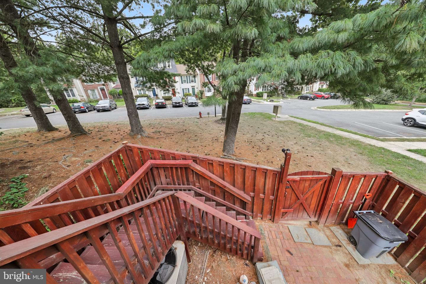7673 NORTHERN OAKS CT, SPRINGFIELD, Virginia 22153, 3 Bedrooms Bedrooms, ,2 BathroomsBathrooms,Residential,For sale,7673 NORTHERN OAKS CT,VAFX2268656 MLS # VAFX2268656
