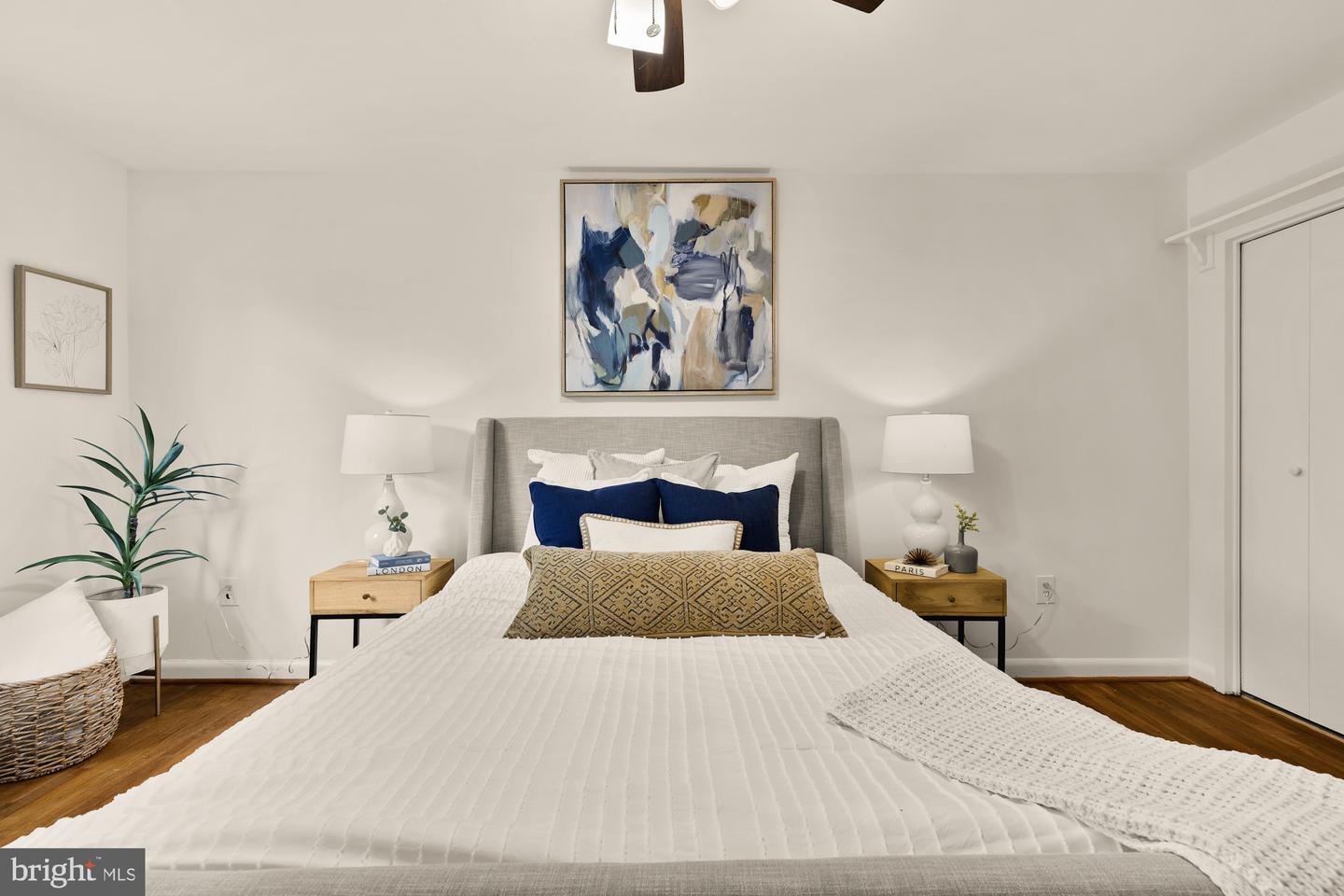 2400 41ST ST NW #502, WASHINGTON, District Of Columbia 20007, 2 Bedrooms Bedrooms, ,1 BathroomBathrooms,Residential,For sale,2400 41ST ST NW #502,DCDC2223690 MLS # DCDC2223690