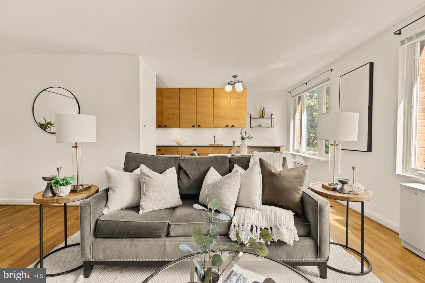 2400 41ST ST NW #502, WASHINGTON, District Of Columbia 20007, 2 Bedrooms Bedrooms, ,1 BathroomBathrooms,Residential,For sale,2400 41ST ST NW #502,DCDC2223690 MLS # DCDC2223690