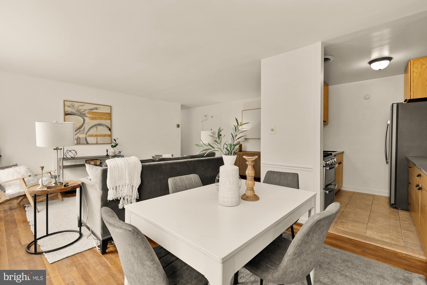 2400 41ST ST NW #502, WASHINGTON, District Of Columbia 20007, 2 Bedrooms Bedrooms, ,1 BathroomBathrooms,Residential,For sale,2400 41ST ST NW #502,DCDC2223690 MLS # DCDC2223690
