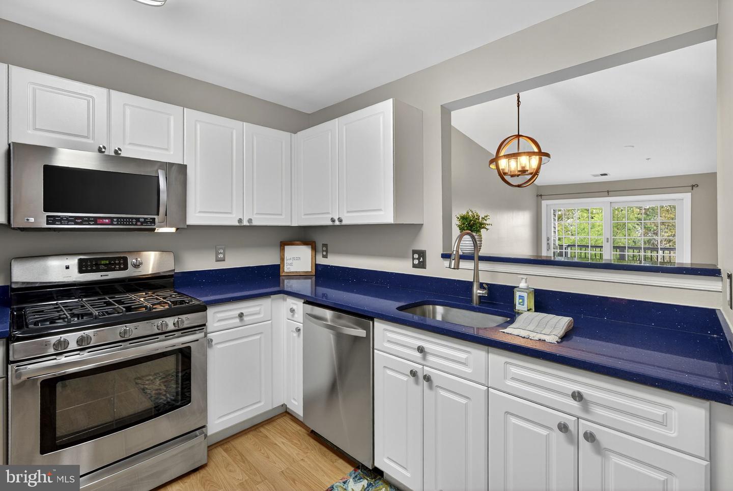 44084 NATALIE TER #301, ASHBURN, Virginia 20147, 2 Bedrooms Bedrooms, ,2 BathroomsBathrooms,Residential,For sale,44084 NATALIE TER #301,VALO2107476 MLS # VALO2107476