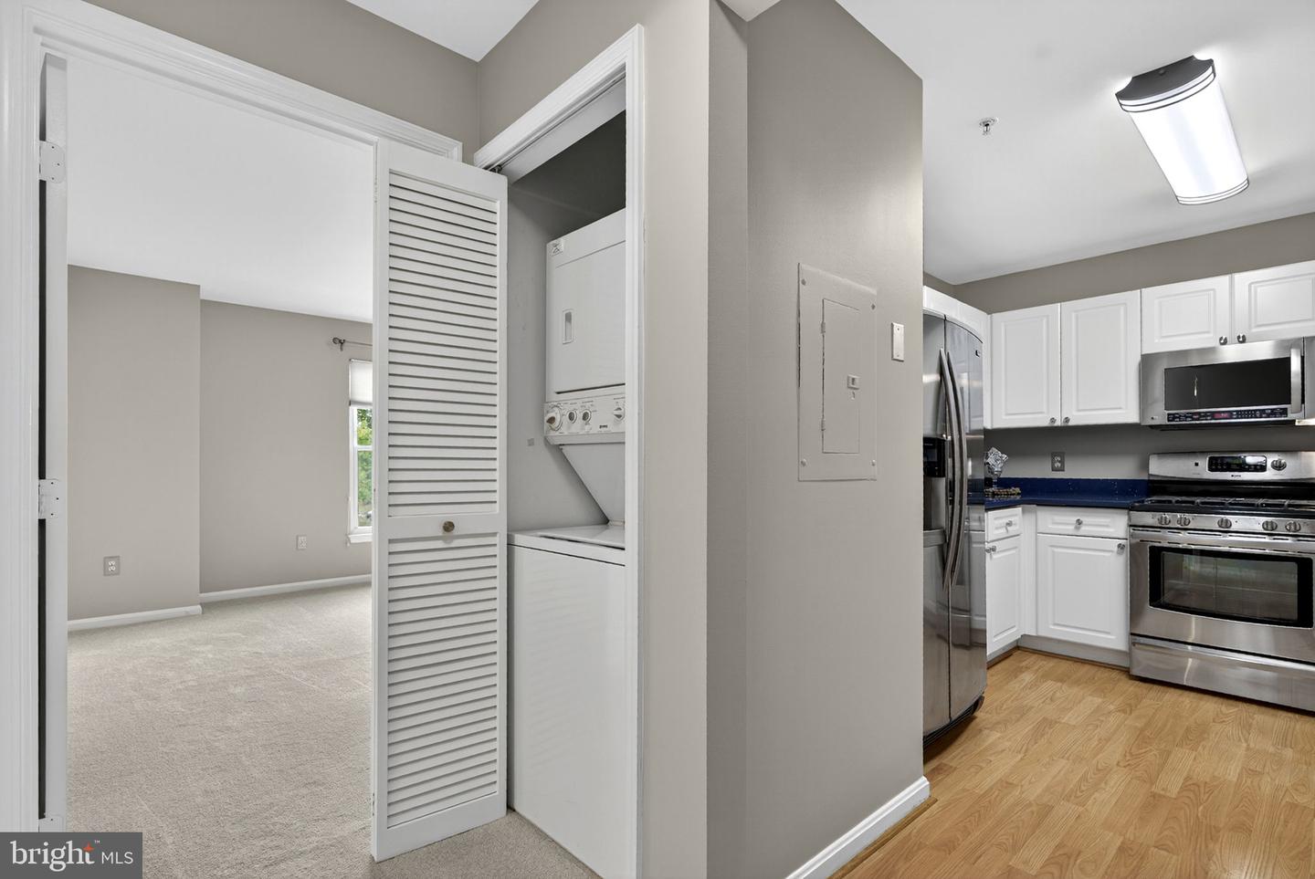 44084 NATALIE TER #301, ASHBURN, Virginia 20147, 2 Bedrooms Bedrooms, ,2 BathroomsBathrooms,Residential,For sale,44084 NATALIE TER #301,VALO2107476 MLS # VALO2107476