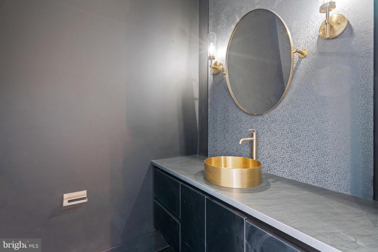 2717 TENNYSON ST NW, WASHINGTON, District Of Columbia 20015, 8 Bedrooms Bedrooms, ,8 BathroomsBathrooms,Residential,For sale,2717 TENNYSON ST NW,DCDC2223890 MLS # DCDC2223890