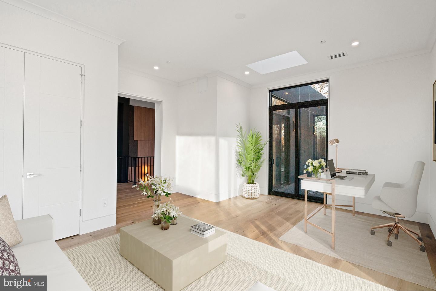 2717 TENNYSON ST NW, WASHINGTON, District Of Columbia 20015, 8 Bedrooms Bedrooms, ,8 BathroomsBathrooms,Residential,For sale,2717 TENNYSON ST NW,DCDC2223890 MLS # DCDC2223890 2717 TENNYSON ST NW, WASHINGTON, District Of Columbia 20015, 8 Bedrooms Bedrooms, ,8 BathroomsBathrooms,Residential,For sale,2717 TENNYSON ST NW,DCDC2223890 MLS # DCDC2223890