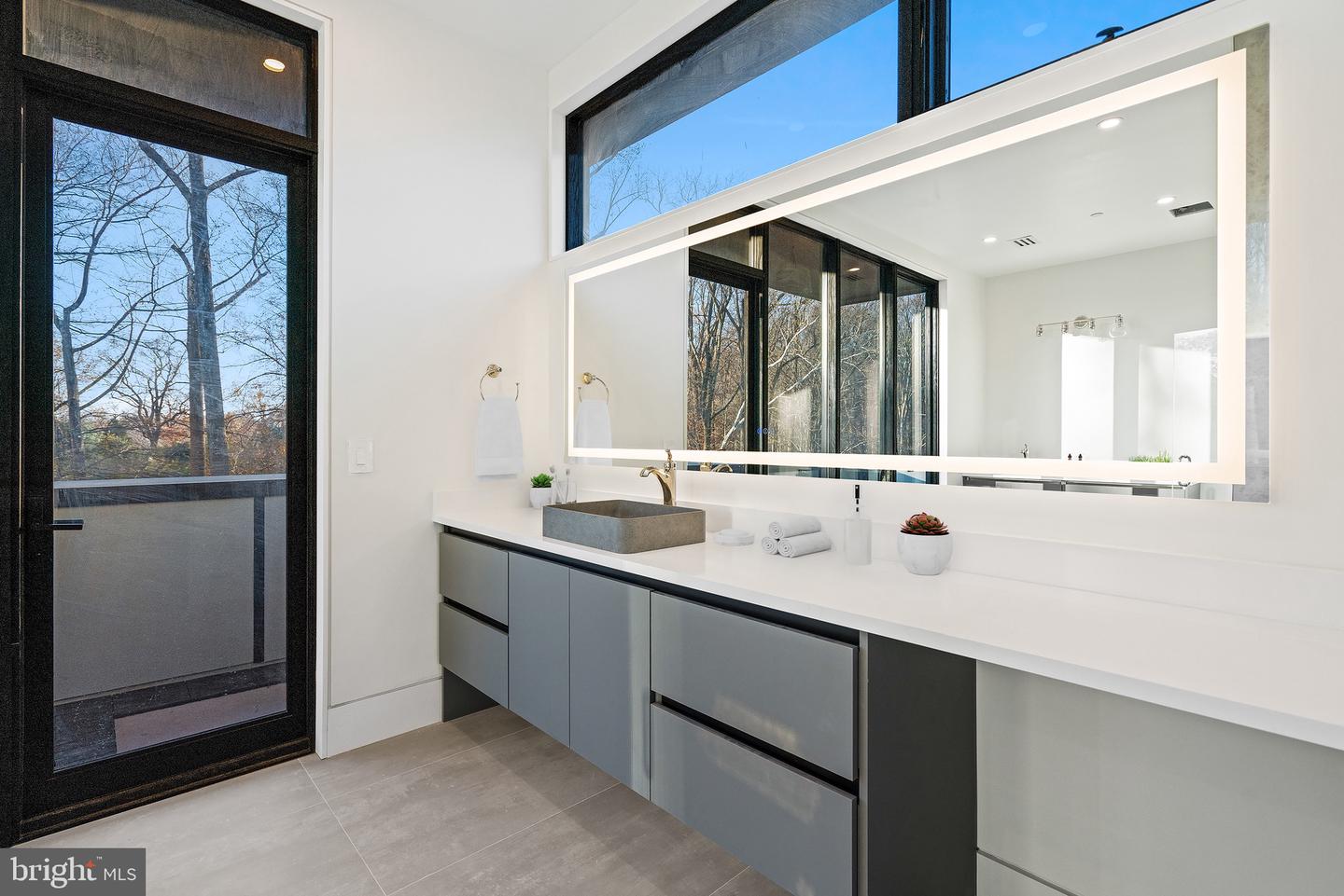 2717 TENNYSON ST NW, WASHINGTON, District Of Columbia 20015, 8 Bedrooms Bedrooms, ,8 BathroomsBathrooms,Residential,For sale,2717 TENNYSON ST NW,DCDC2223890 MLS # DCDC2223890 2717 TENNYSON ST NW, WASHINGTON, District Of Columbia 20015, 8 Bedrooms Bedrooms, ,8 BathroomsBathrooms,Residential,For sale,2717 TENNYSON ST NW,DCDC2223890 MLS # DCDC2223890