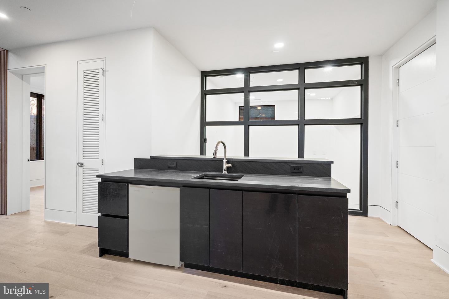 2717 TENNYSON ST NW, WASHINGTON, District Of Columbia 20015, 8 Bedrooms Bedrooms, ,8 BathroomsBathrooms,Residential,For sale,2717 TENNYSON ST NW,DCDC2223890 MLS # DCDC2223890 2717 TENNYSON ST NW, WASHINGTON, District Of Columbia 20015, 8 Bedrooms Bedrooms, ,8 BathroomsBathrooms,Residential,For sale,2717 TENNYSON ST NW,DCDC2223890 MLS # DCDC2223890