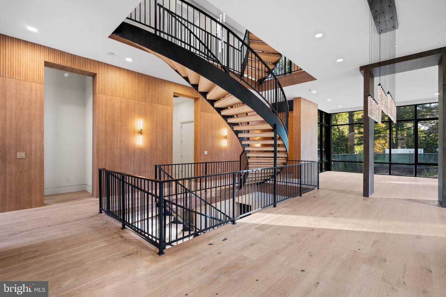 2717 TENNYSON ST NW, WASHINGTON, District Of Columbia 20015, 8 Bedrooms Bedrooms, ,8 BathroomsBathrooms,Residential,For sale,2717 TENNYSON ST NW,DCDC2223890 MLS # DCDC2223890