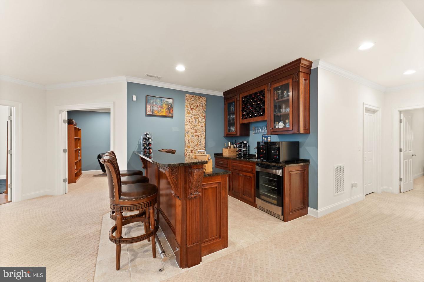 9603 THISTLE RIDGE LN, VIENNA, Virginia 22182, 5 Bedrooms Bedrooms, ,4 BathroomsBathrooms,Residential,For sale,9603 THISTLE RIDGE LN,VAFX2269004 MLS # VAFX2269004