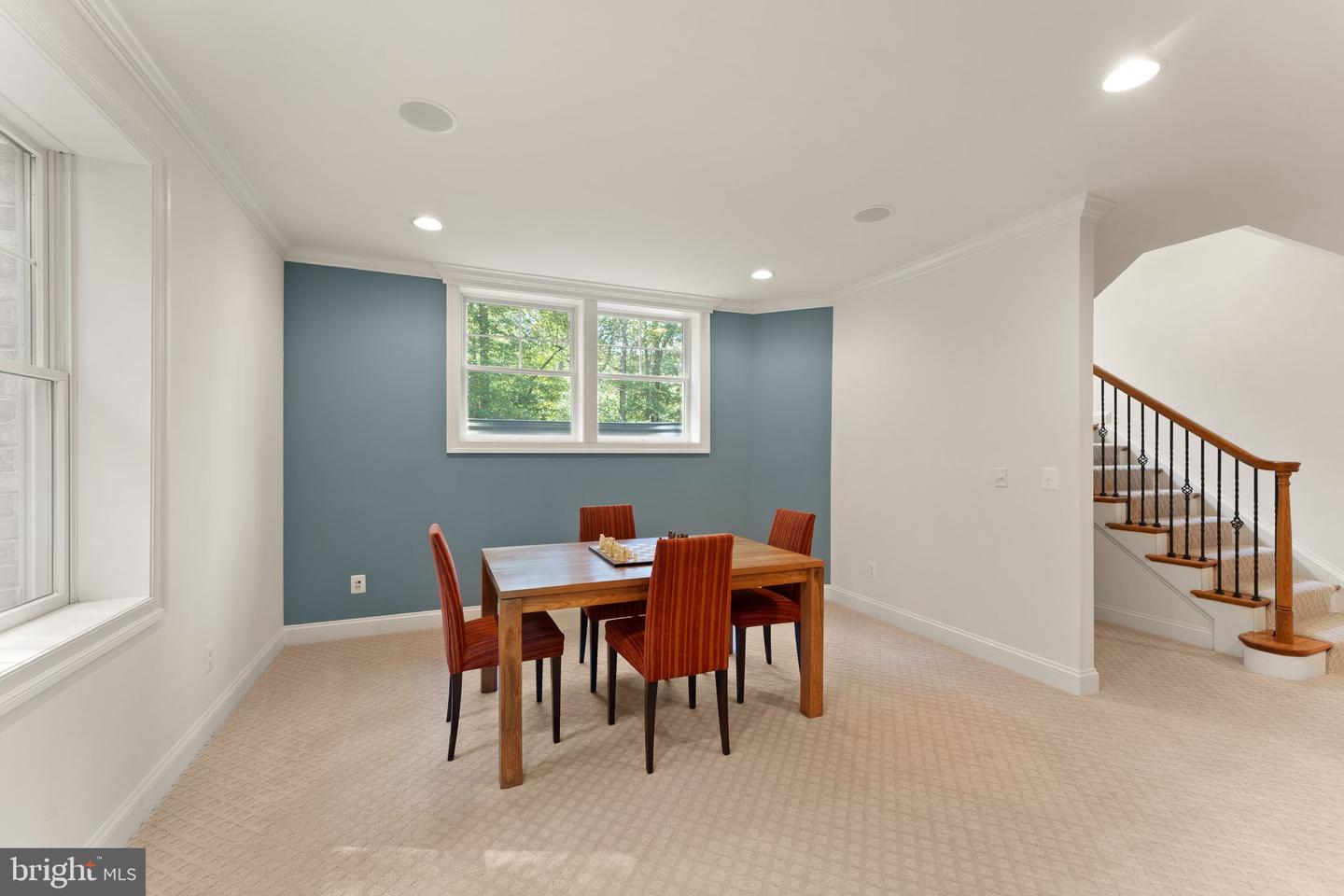 9603 THISTLE RIDGE LN, VIENNA, Virginia 22182, 5 Bedrooms Bedrooms, ,4 BathroomsBathrooms,Residential,For sale,9603 THISTLE RIDGE LN,VAFX2269004 MLS # VAFX2269004