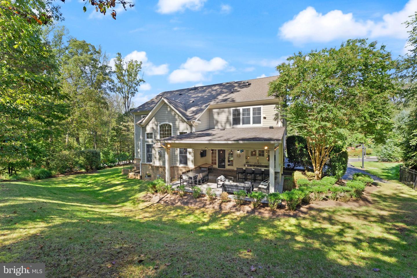 9603 THISTLE RIDGE LN, VIENNA, Virginia 22182, 5 Bedrooms Bedrooms, ,4 BathroomsBathrooms,Residential,For sale,9603 THISTLE RIDGE LN,VAFX2269004 MLS # VAFX2269004