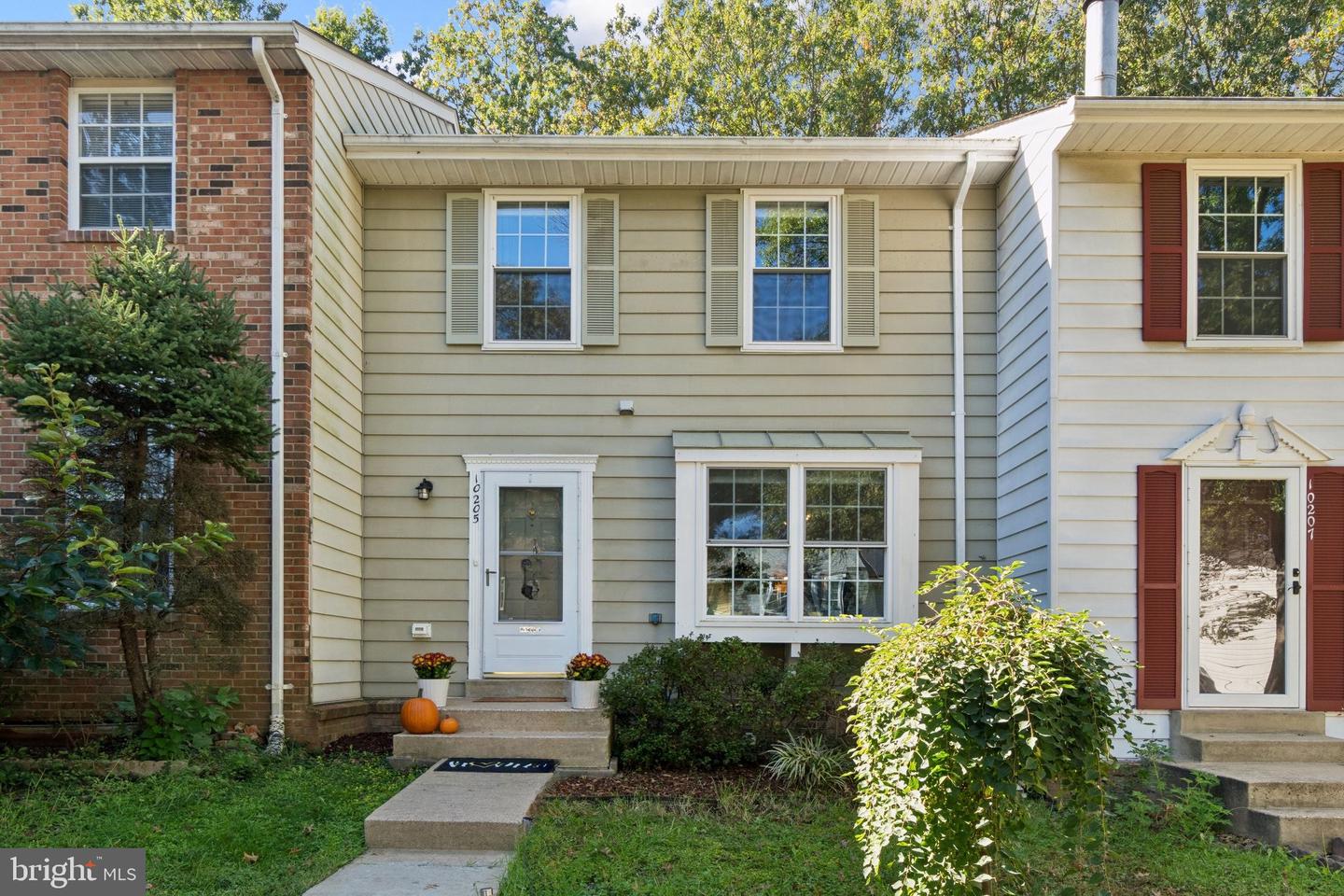 10205 QUIET POND TER, BURKE, Virginia 22015, 3 Bedrooms Bedrooms, ,2 BathroomsBathrooms,Residential,For sale,10205 QUIET POND TER,VAFX2269136 MLS # VAFX2269136