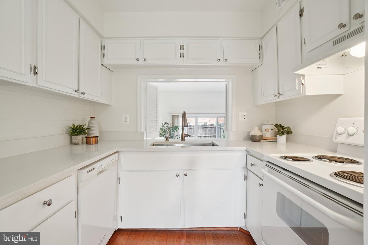 8336 FORRESTER BLVD #448, SPRINGFIELD, Virginia 22152, 2 Bedrooms Bedrooms, ,1 BathroomBathrooms,Residential,For sale,8336 FORRESTER BLVD #448,VAFX2269162 MLS # VAFX2269162
