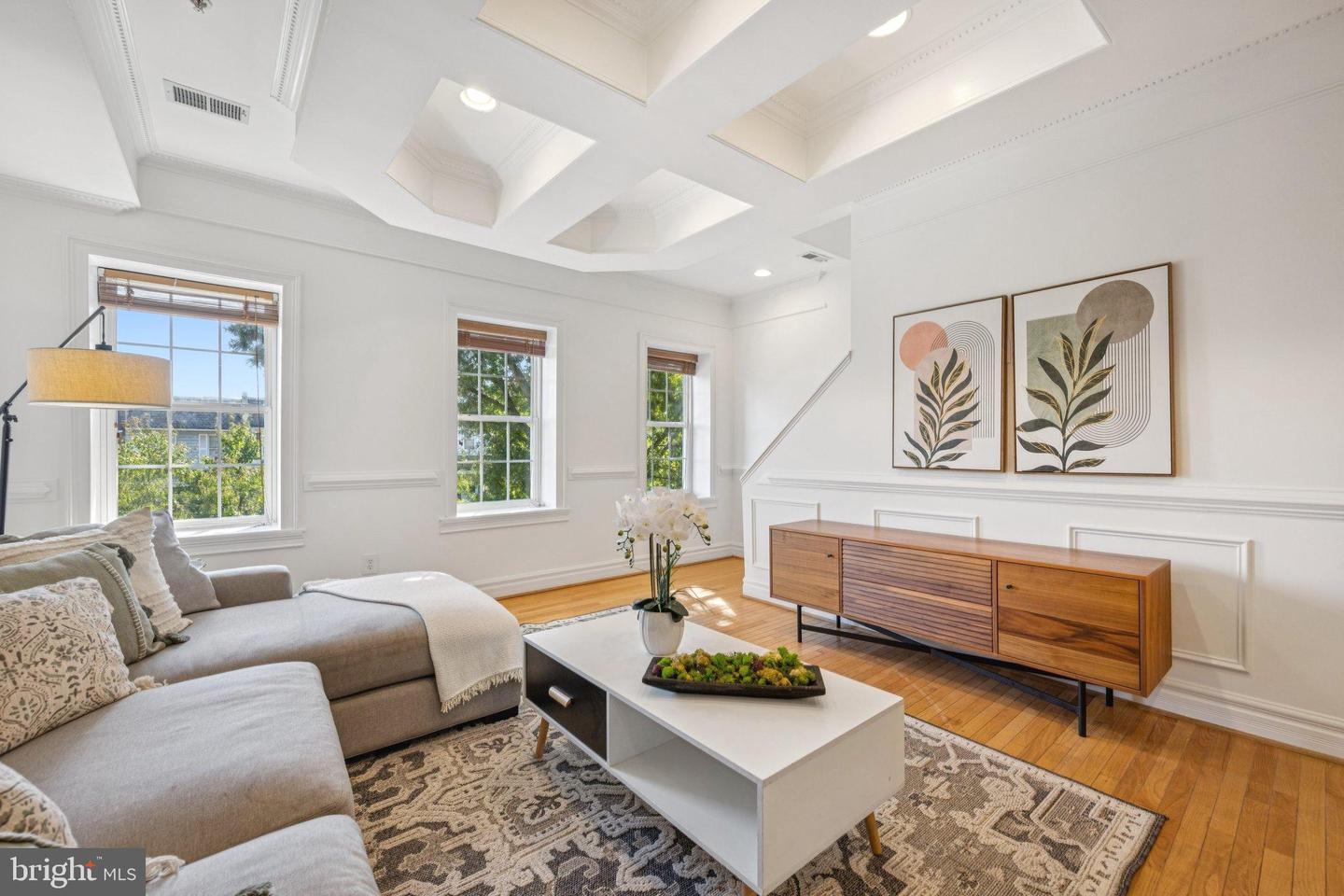224 S ST NE #2, WASHINGTON, District Of Columbia 20002, 3 Bedrooms Bedrooms, ,2 BathroomsBathrooms,Residential,For sale,224 S ST NE #2,DCDC2224090 MLS # DCDC2224090