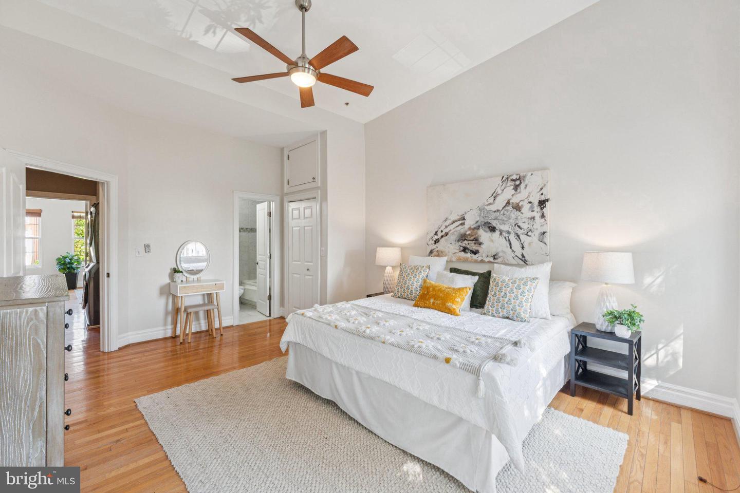 224 S ST NE #2, WASHINGTON, District Of Columbia 20002, 3 Bedrooms Bedrooms, ,2 BathroomsBathrooms,Residential,For sale,224 S ST NE #2,DCDC2224090 MLS # DCDC2224090
