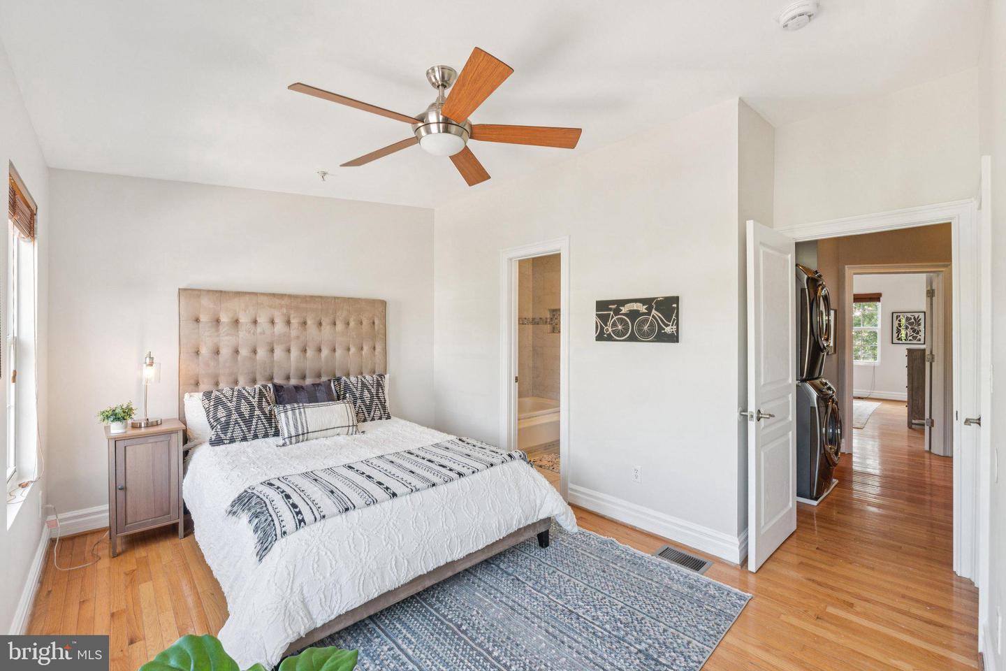 224 S ST NE #2, WASHINGTON, District Of Columbia 20002, 3 Bedrooms Bedrooms, ,2 BathroomsBathrooms,Residential,For sale,224 S ST NE #2,DCDC2224090 MLS # DCDC2224090